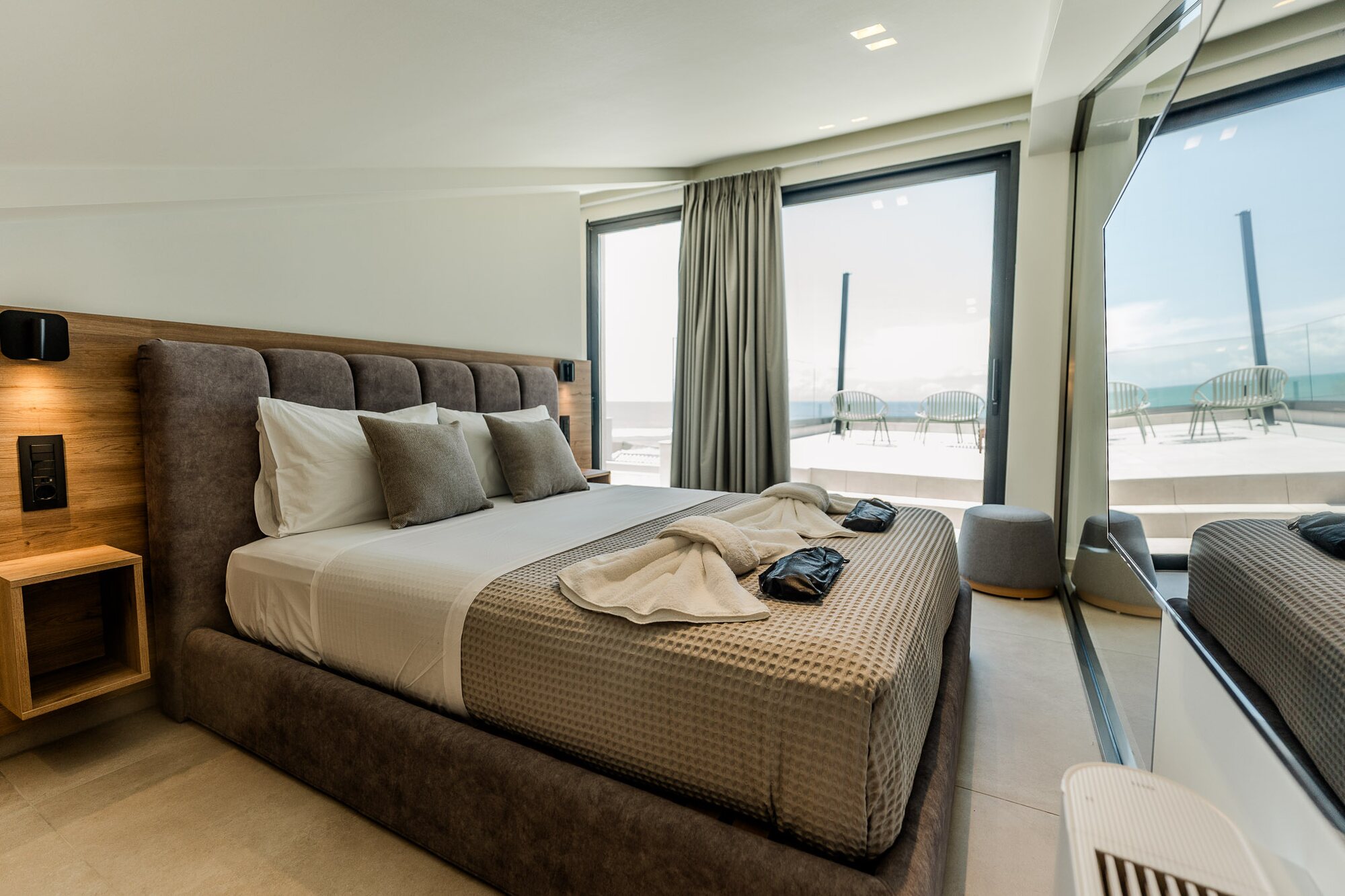 Room Loft Y5